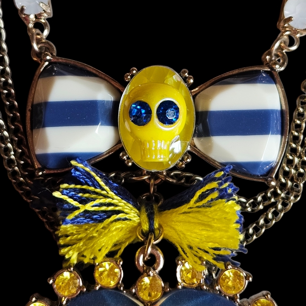 💀💙💛Betsey Sailor Pinup Gal with Skull "SHIP SHAPE" Collection - EPC💛💙💀 - Picture 6 of 10